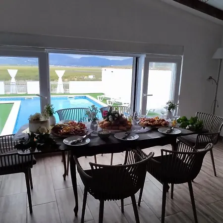 Villa Sunflower *